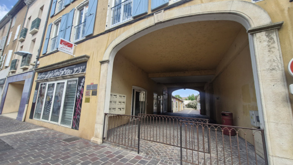 Location Immobilier Professionnel Local professionnel Vidauban 83550